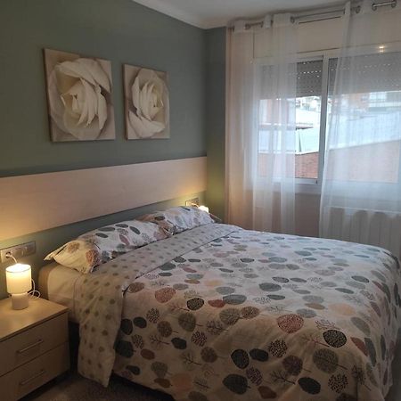 Apartamento En Viladecans Cerca Del Aeropuerto Luaran gambar