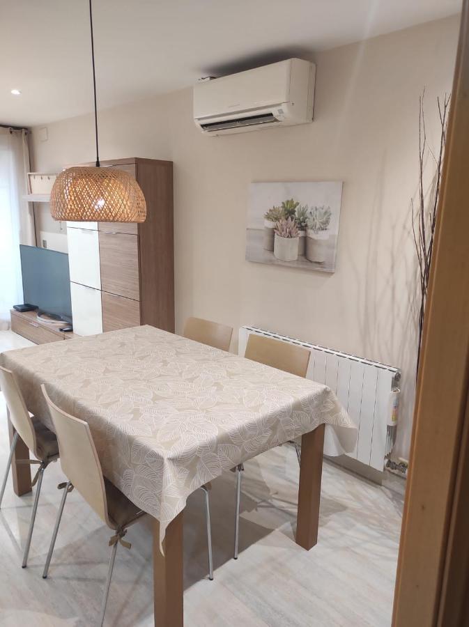 Apartamento En Viladecans Cerca Del Aeropuerto Luaran gambar